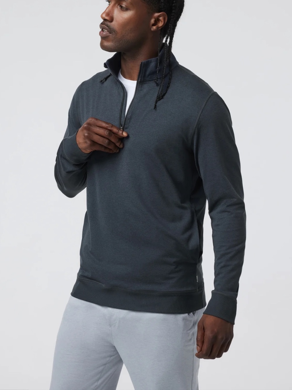 Vuori Mens Coronado Half Zip Sweater Midnight Heather